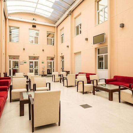 Micampus Aranjuez Student Residence Eksteriør bilde